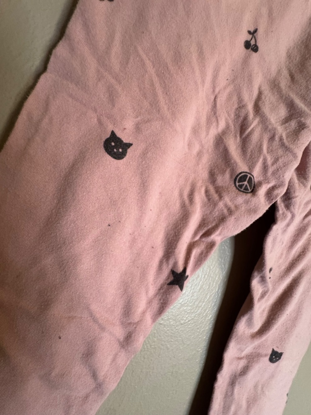 Pink Leggings - Picture 3 of 4